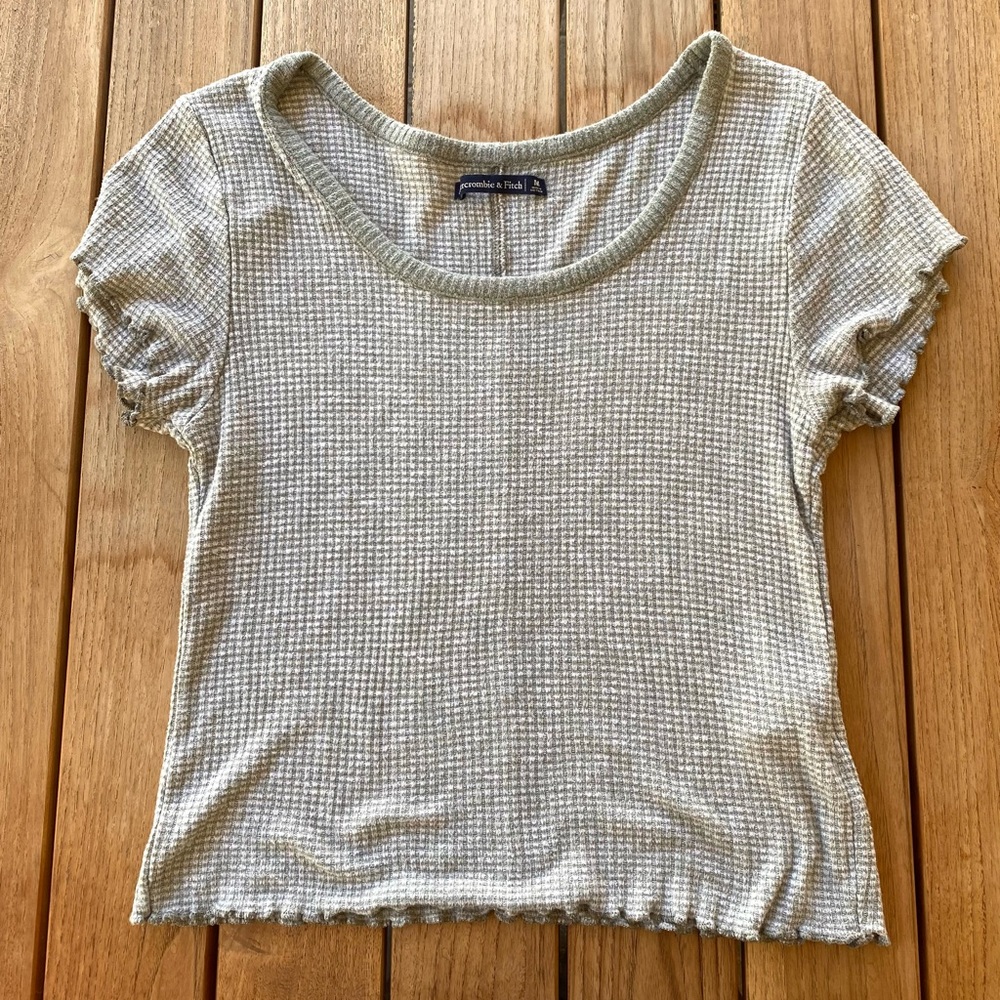 Abercrombie & Fitch babydoll tee